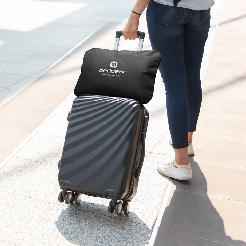 Bedgear Flow Performance® Travel Pillow official product image 3