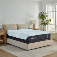 Tempur-Pedic® TEMPUR-LuxeAdapt® Firm Mattress - Mattress on Demand