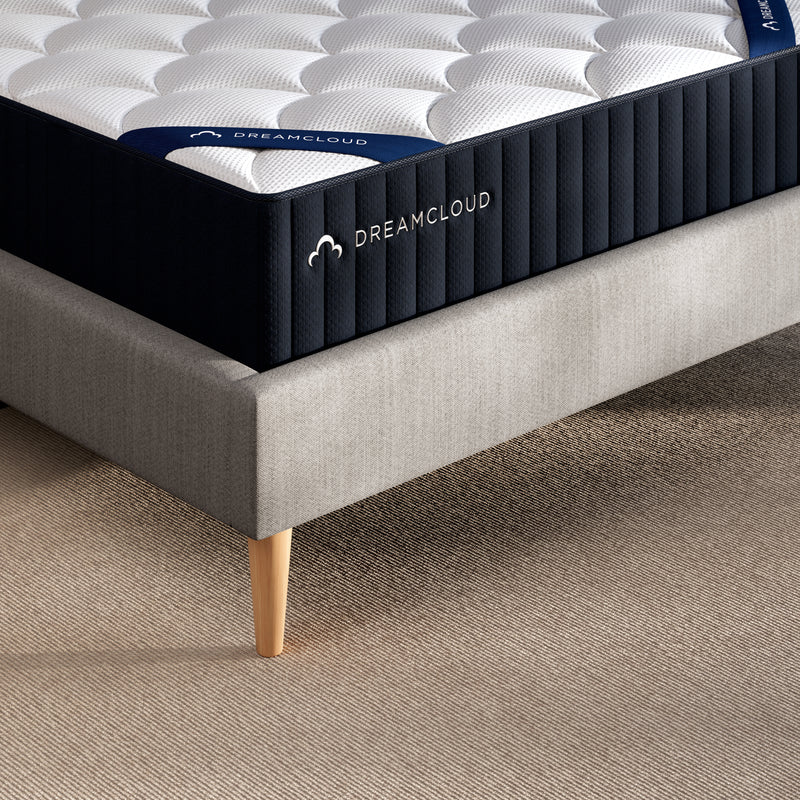 DreamCloud Classic Hybrid Mattress - Mattress on Demand