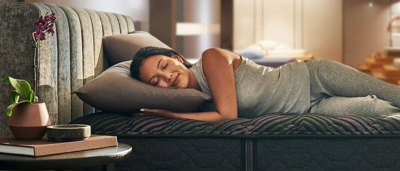 Beautyrest Black Hybrid Series Three Medium Mattress - Showroom